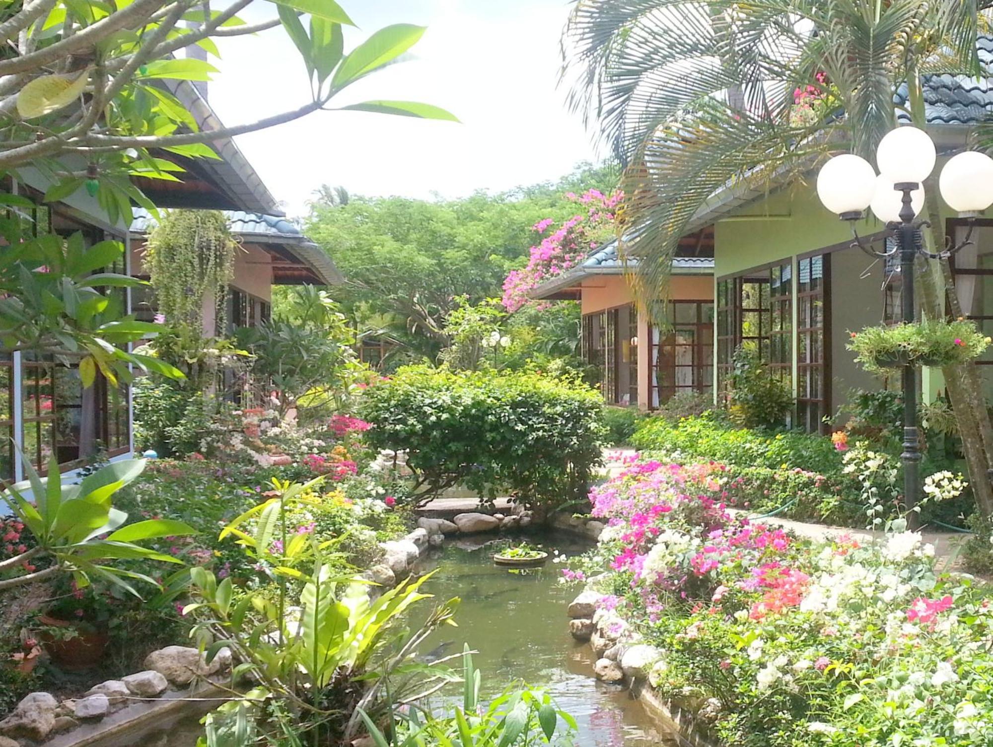 Ekman Garden Resort Sichon Extérieur photo